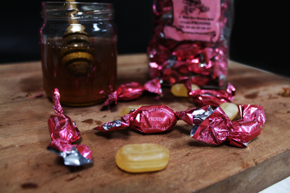 Bonbons au miel et à la Rose de Provins